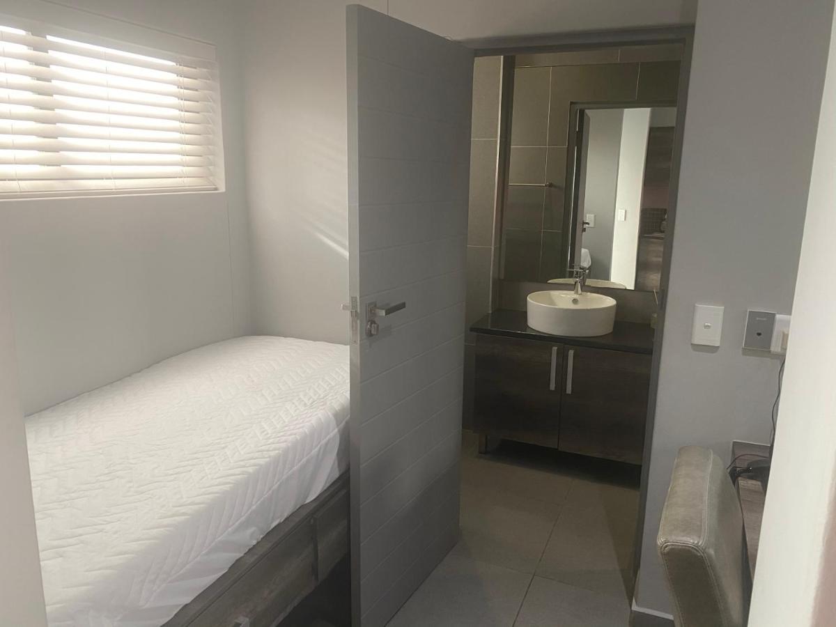 Apartment 32, Bay View Suites Langstrand Exterior foto